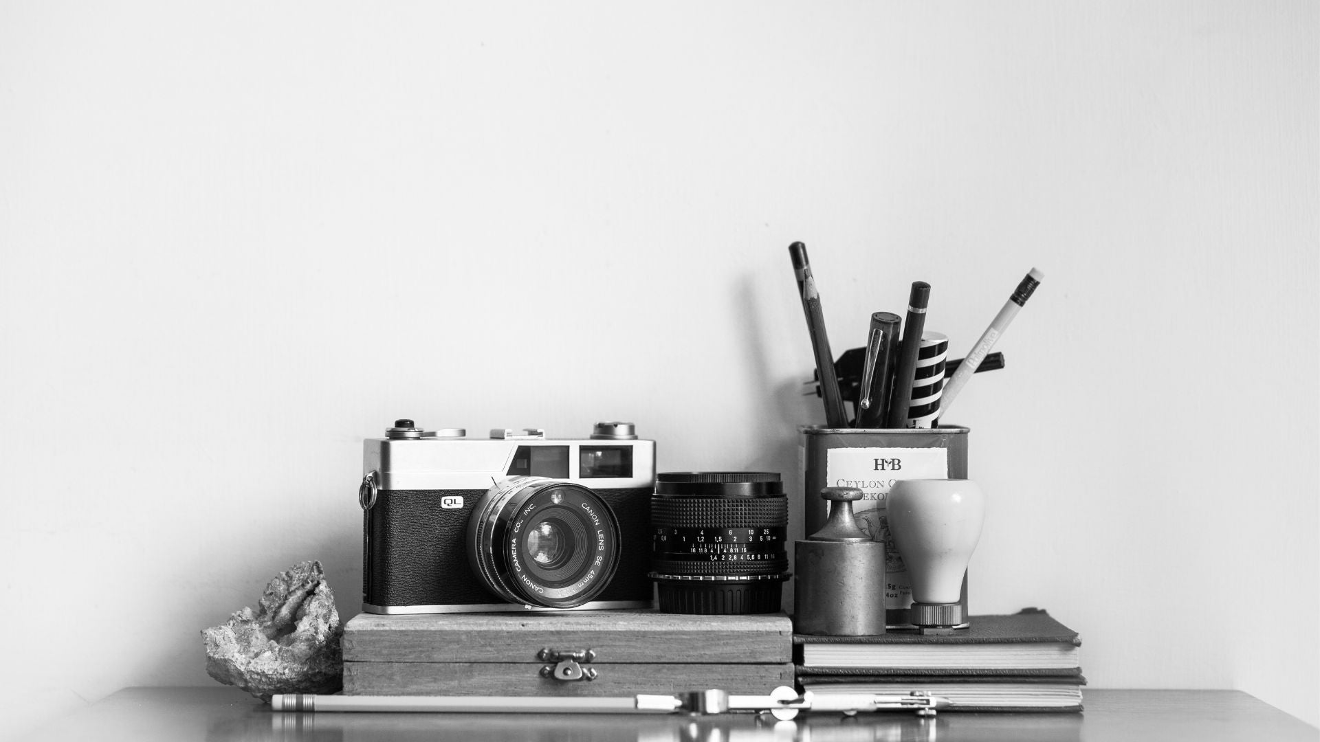 The State of the Global Digital Camera Market in 2023
